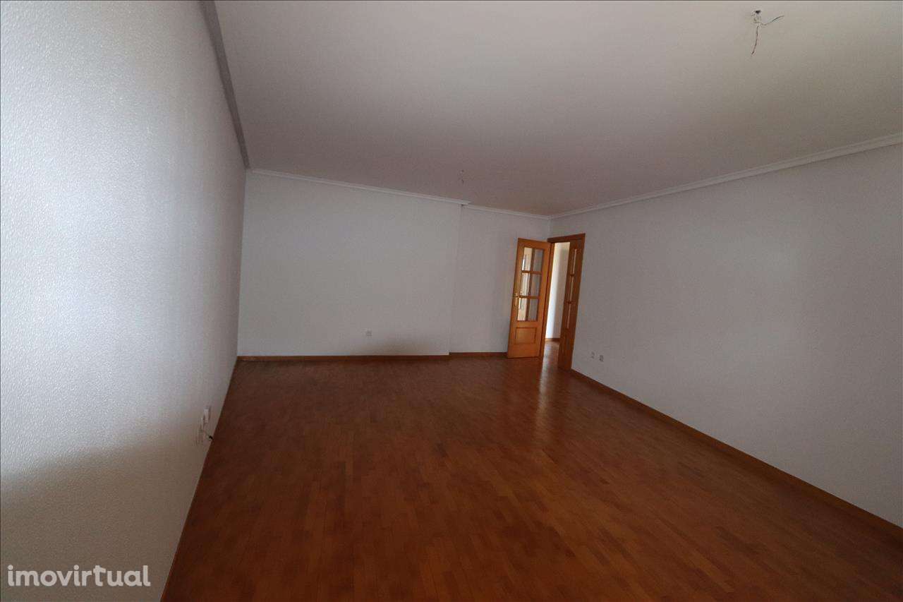 Apartamento em Moita, Alhos Vedros - Grande imagem: 4/10