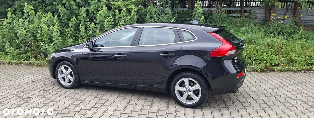 Volvo V40 D4 Drive-E Momentum - 5