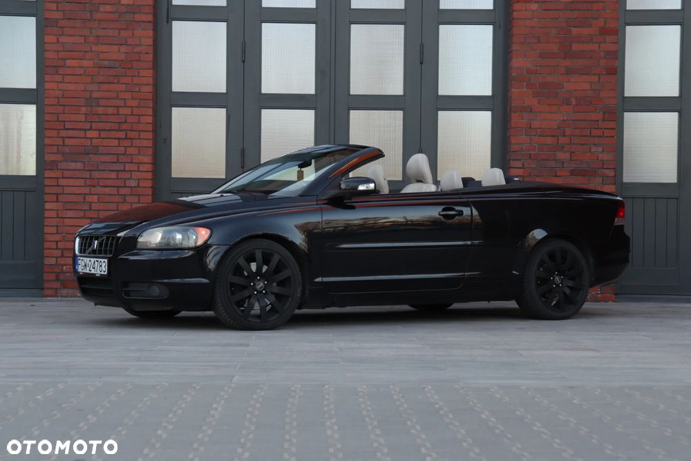Volvo C70 2.4D5 Summum - 17