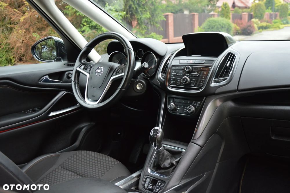 Opel Zafira 2.0 CDTI Cosmo S&S - 21