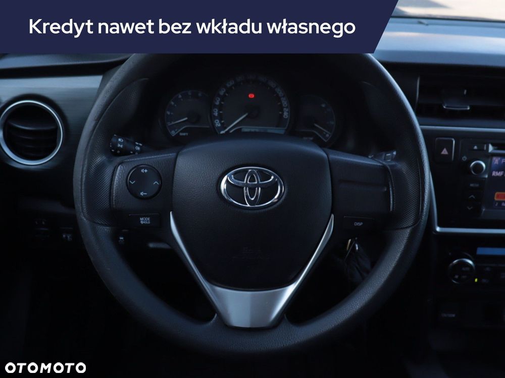 Toyota Auris - 19