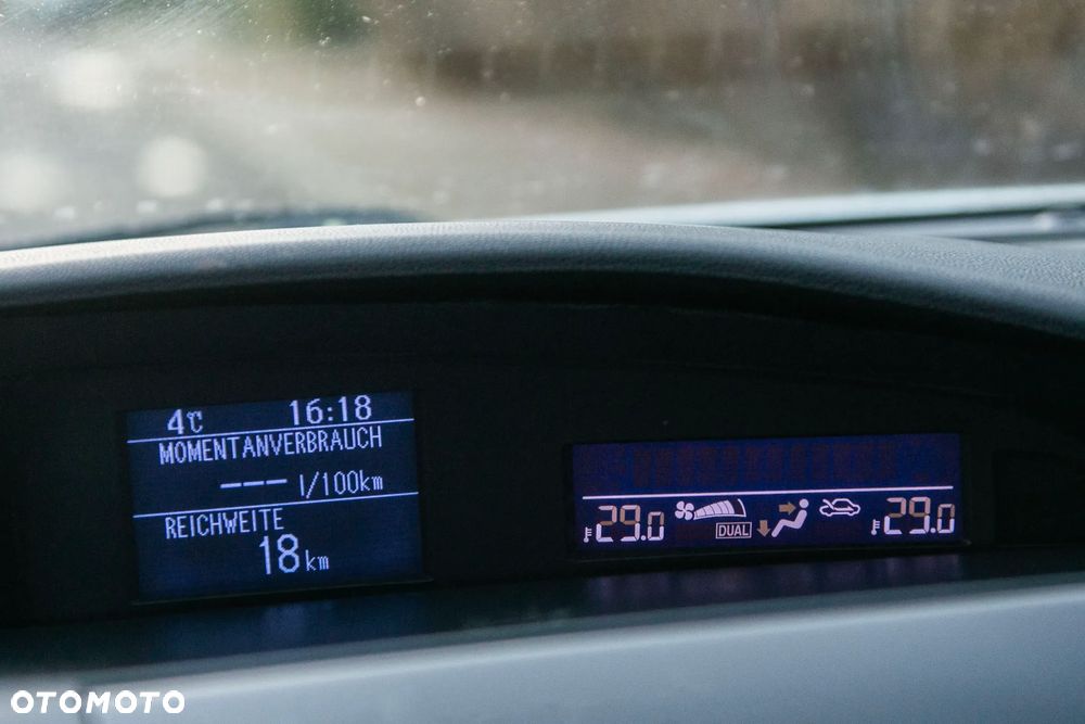 Mazda 3 2.0 Sport Active - 32