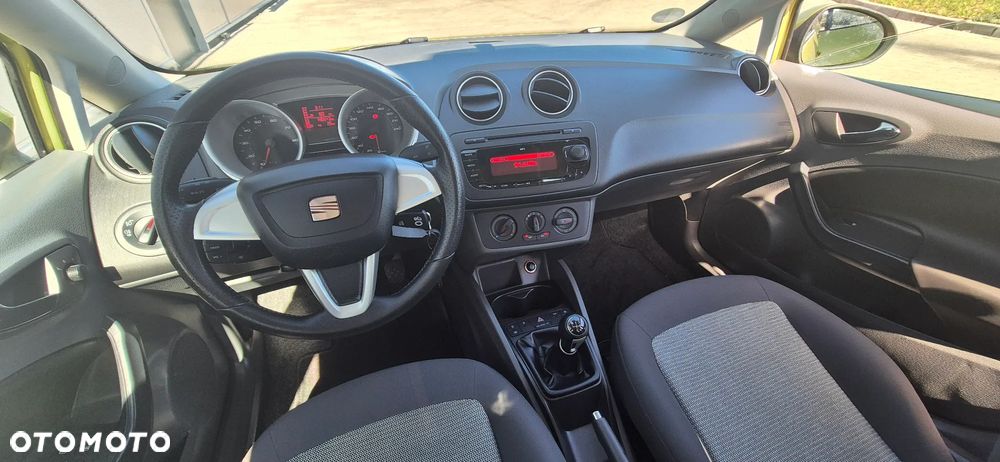 Seat Ibiza 1.4 16V Reference - 9
