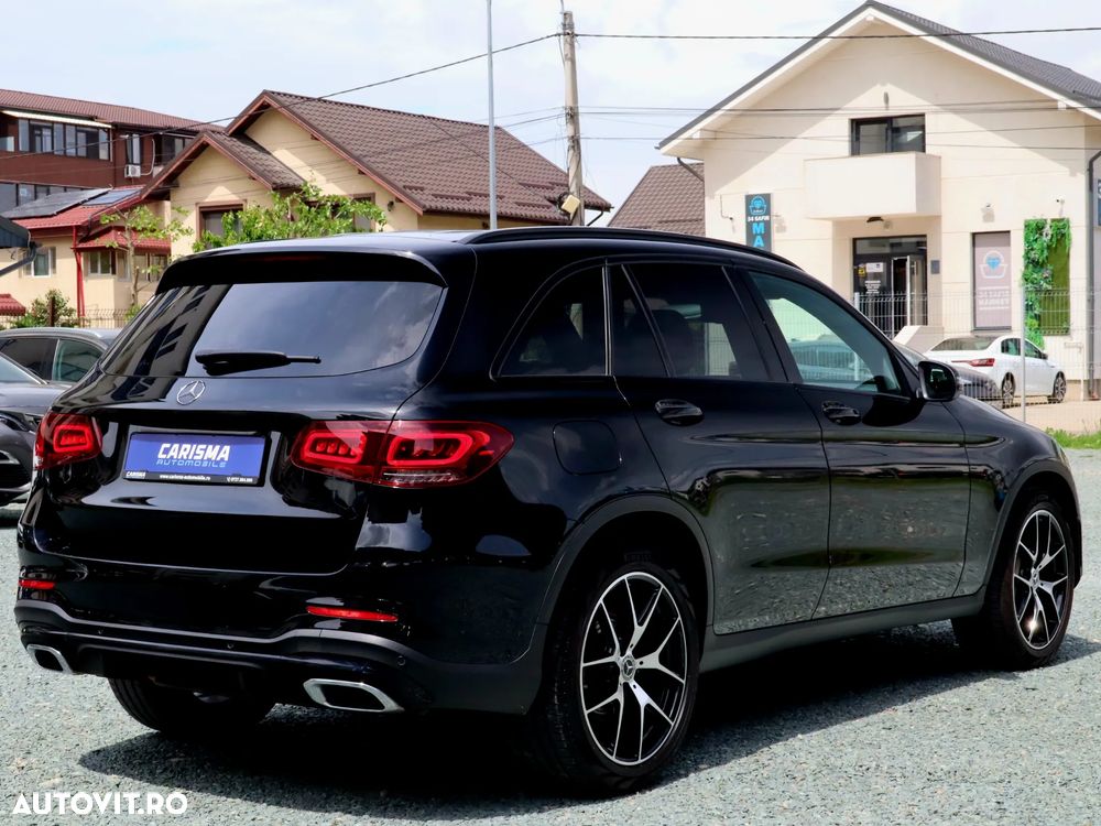Mercedes-Benz GLC 300 4MATIC MHEV - 6
