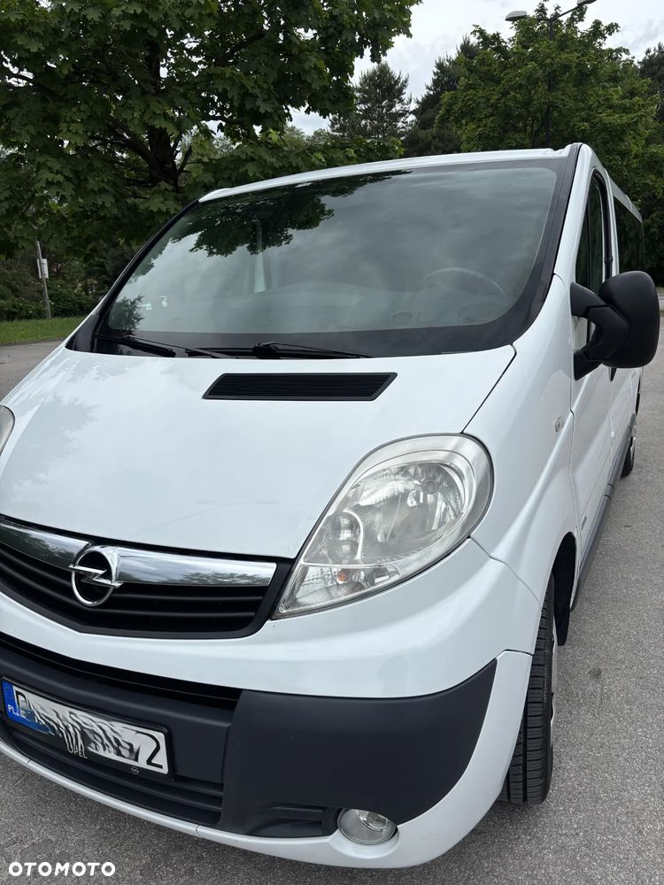 Opel Vivaro - 17
