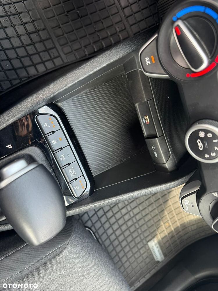 Kia Stonic 1.0 T-GDI M DCT - 13