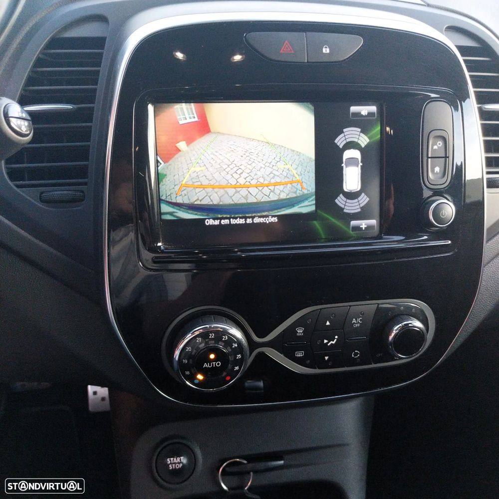 Renault Captur 1.3 TCe Initiale Paris EDC - 23