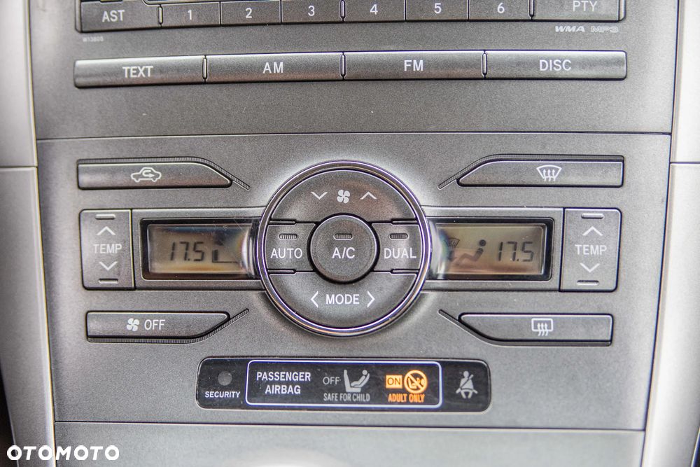 Toyota Auris 1.6 VVT-i Premium - 13