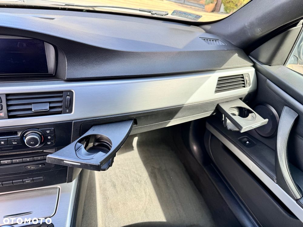 BMW Seria 3 320d - 21