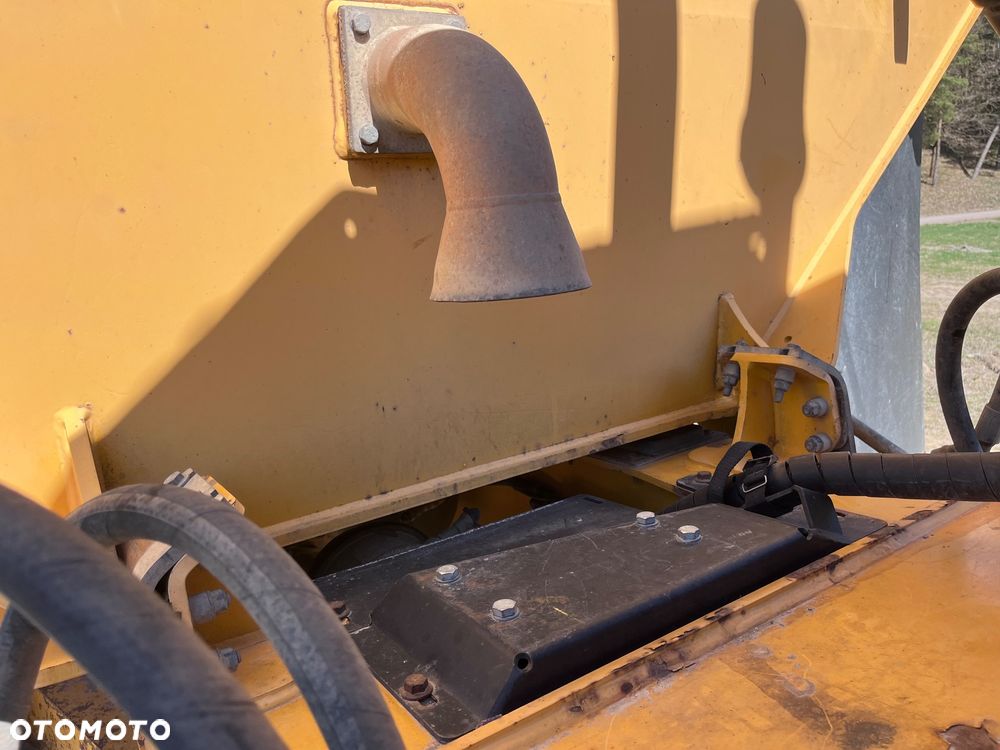 Volvo A25E - 13