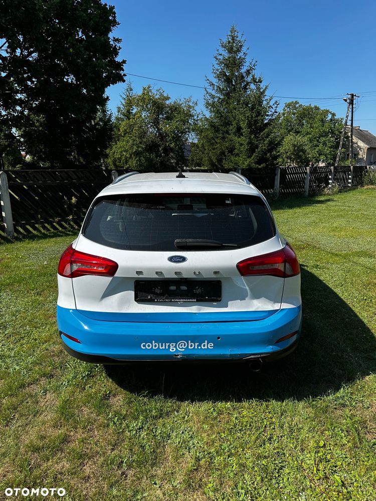 Ford Focus 1.5 EcoBoost Titanium - 5