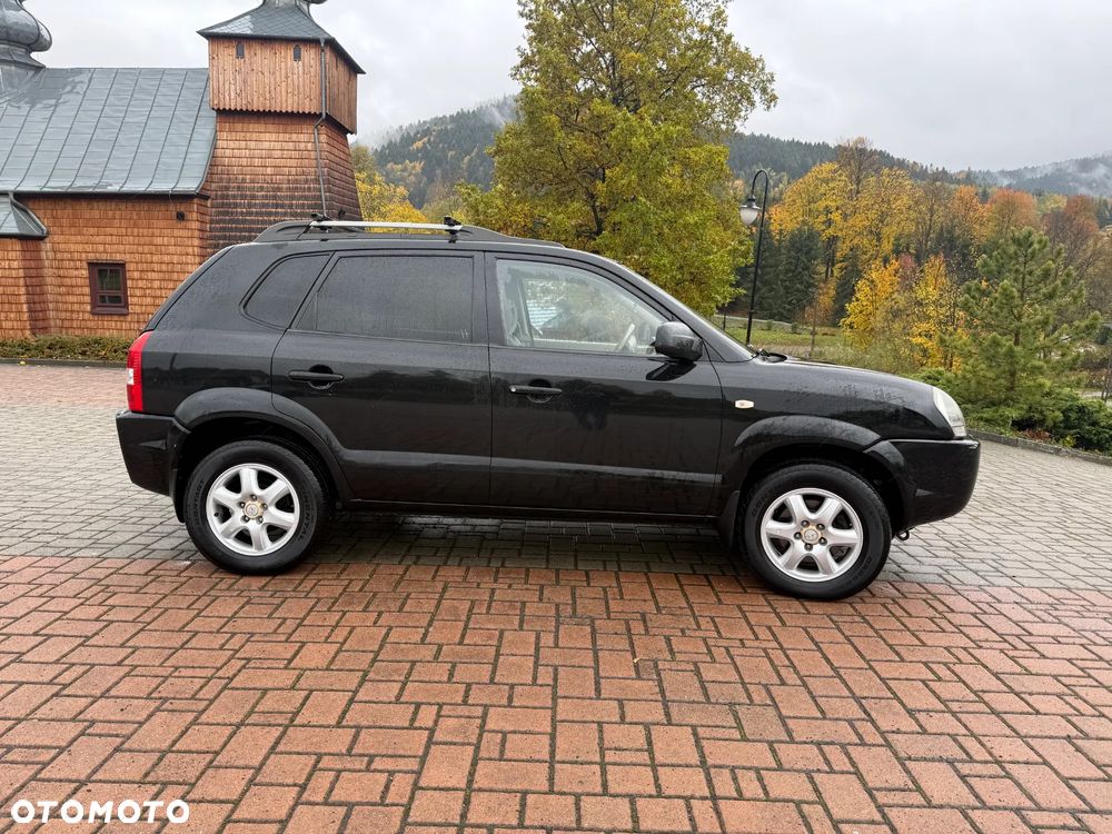 Hyundai Tucson 2.0 2WD GLS - 4