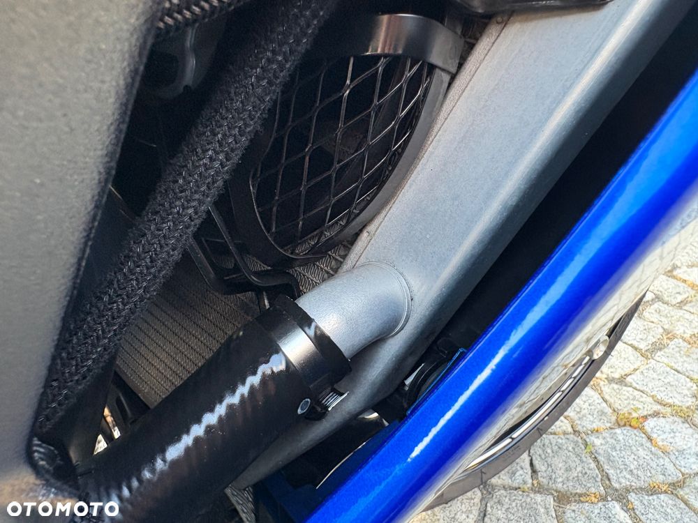 Suzuki GSX-R - 34