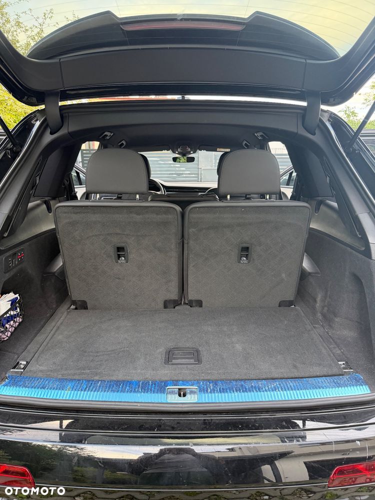 Audi Q7 - 16