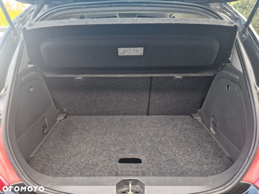 Opel Corsa 1.2 16V Enjoy - 15