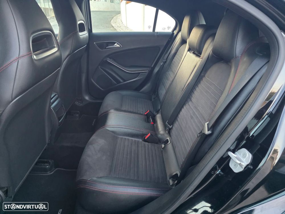 Mercedes-Benz A 180 d AMG Line - 5