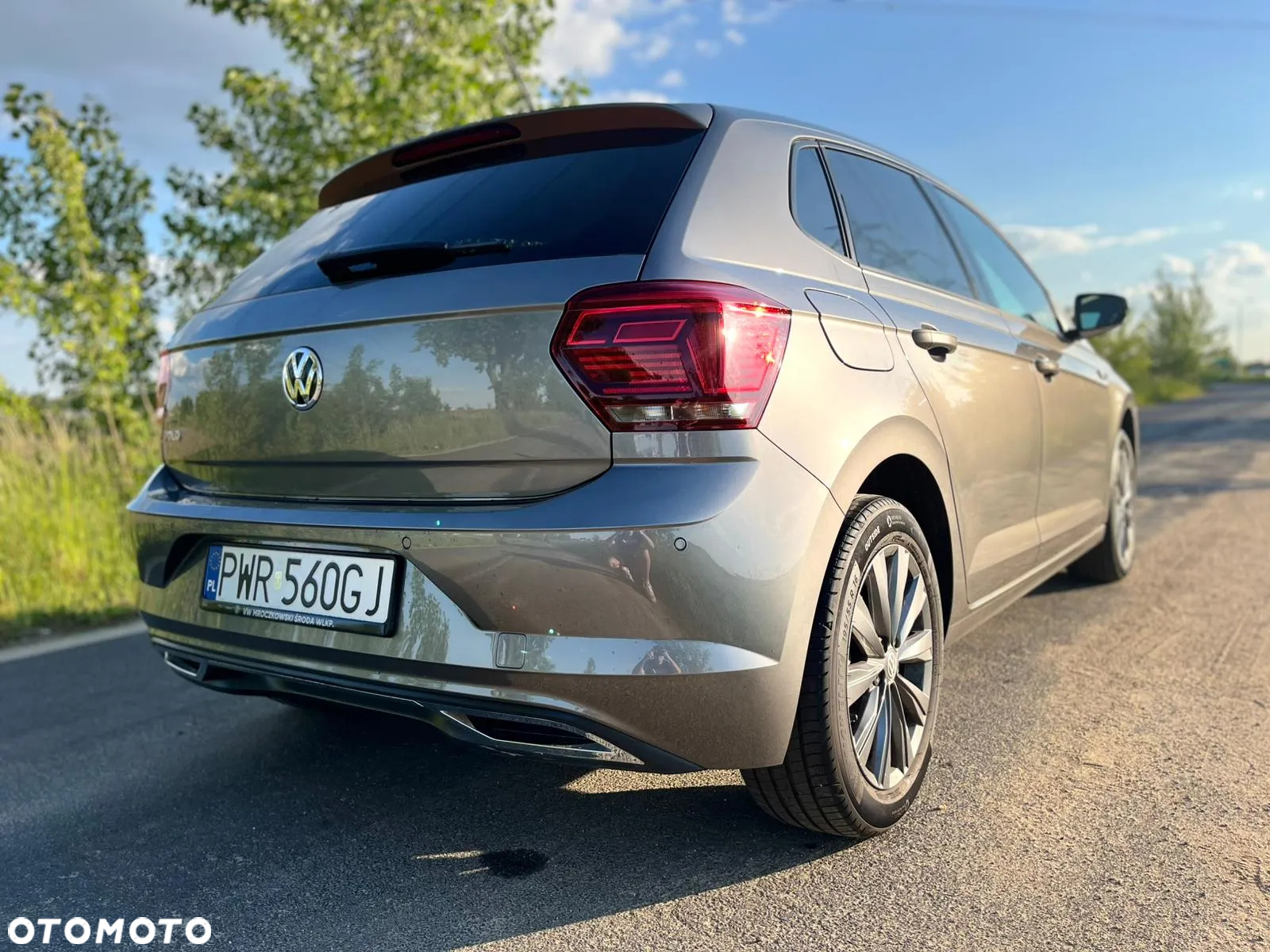 Volkswagen Polo - 4