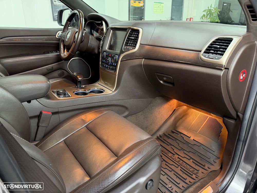 Jeep Grand Cherokee 3.0 V6 Multijet 4WD Auto Summit - 26