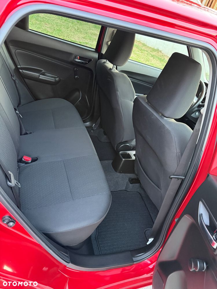 Suzuki Swift 1.2 Dualjet Hybrid CVT Comfort - 39