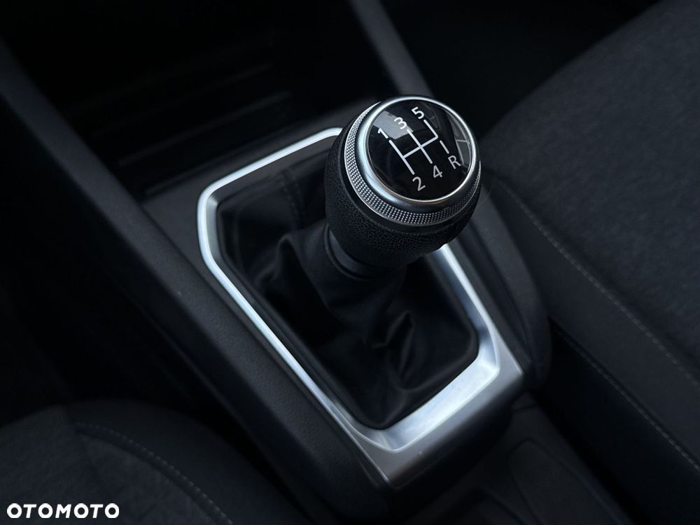 Renault Clio - 16