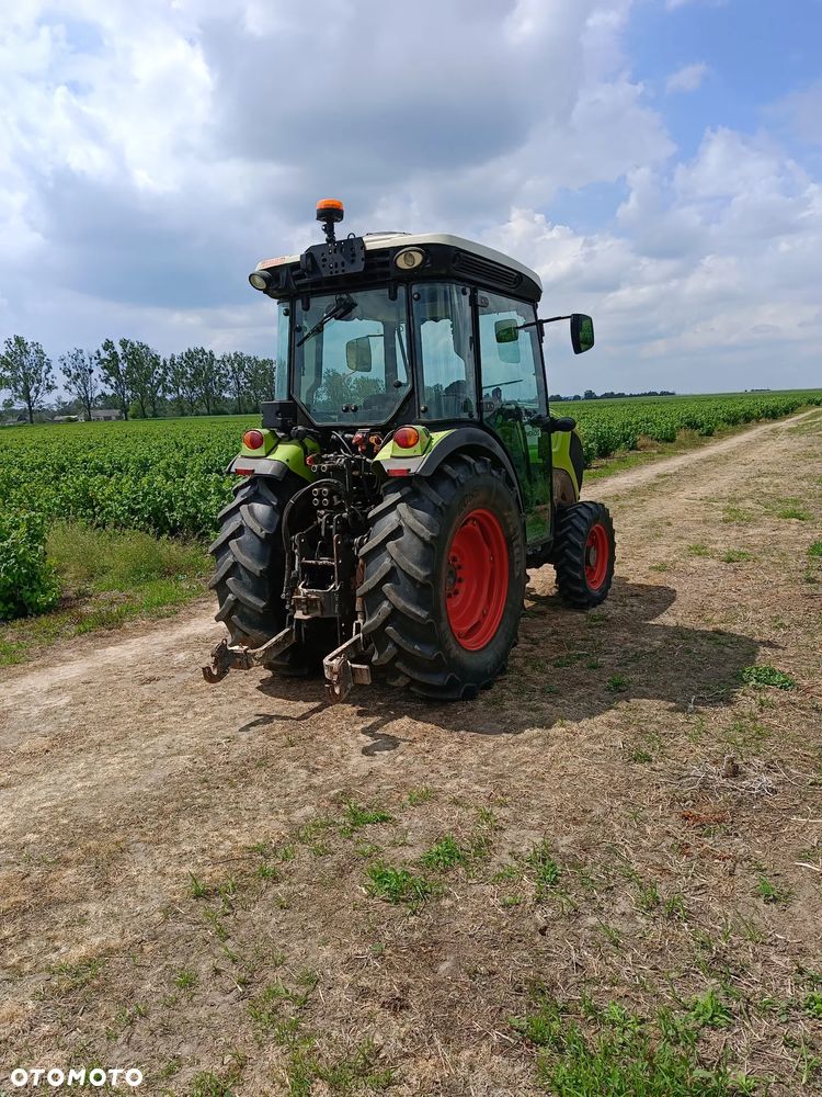 Claas Nexos - 4