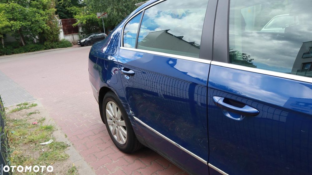 Volkswagen Passat 2.0 TDI Comfortline - 7
