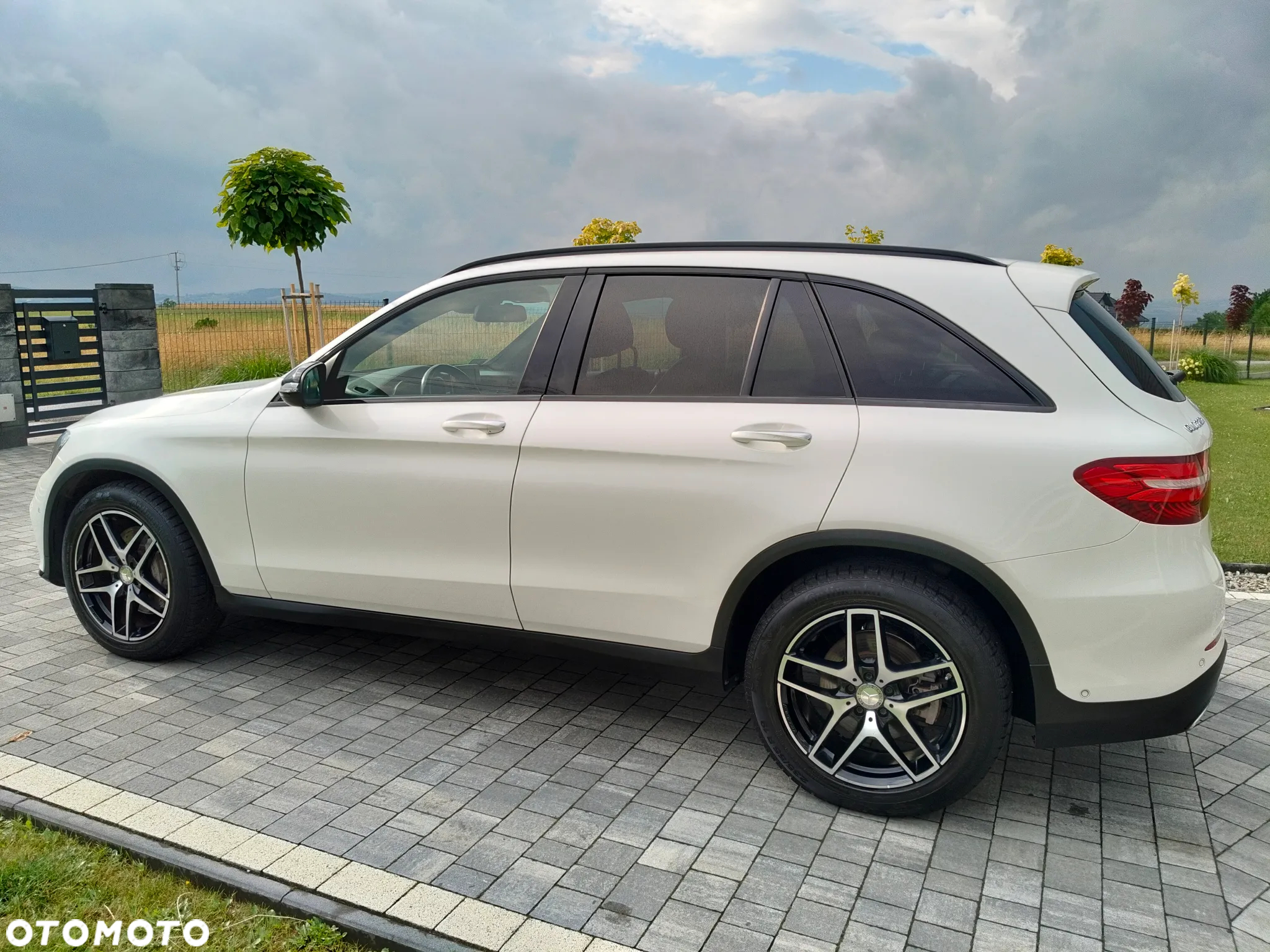 Mercedes-Benz GLC 220 d 4-Matic - 27
