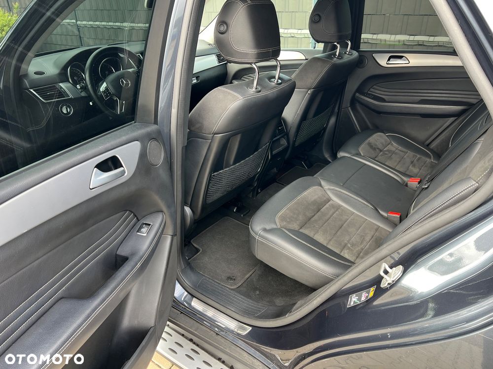 Mercedes-Benz ML 350 BlueTEC 4-Matic - 29