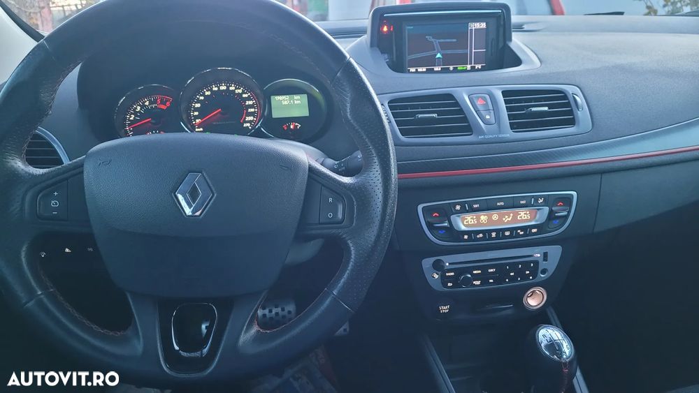 Renault Megane Grandtour ENERGY dCi 110 Start & Stopp Bose Edition - 2