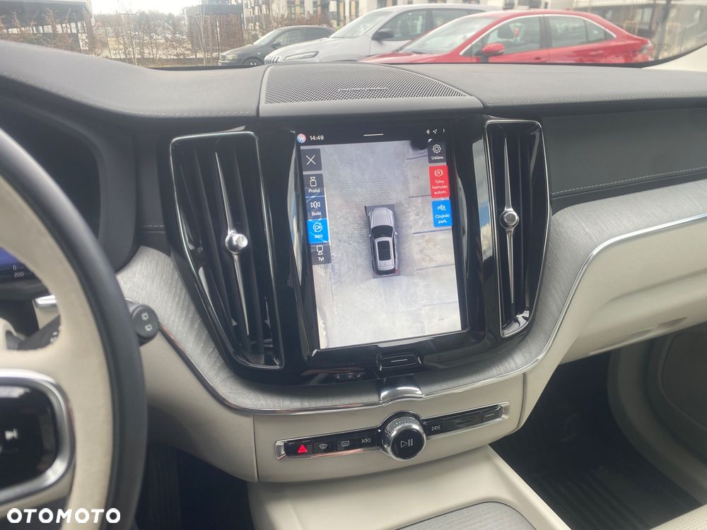 Volvo XC 60 T8 Plug-In Hybrid AWD Ultimate Black Edition - 9