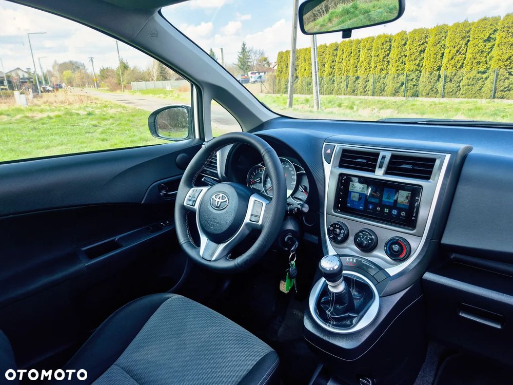 Toyota Verso S 1.33 Active - 18