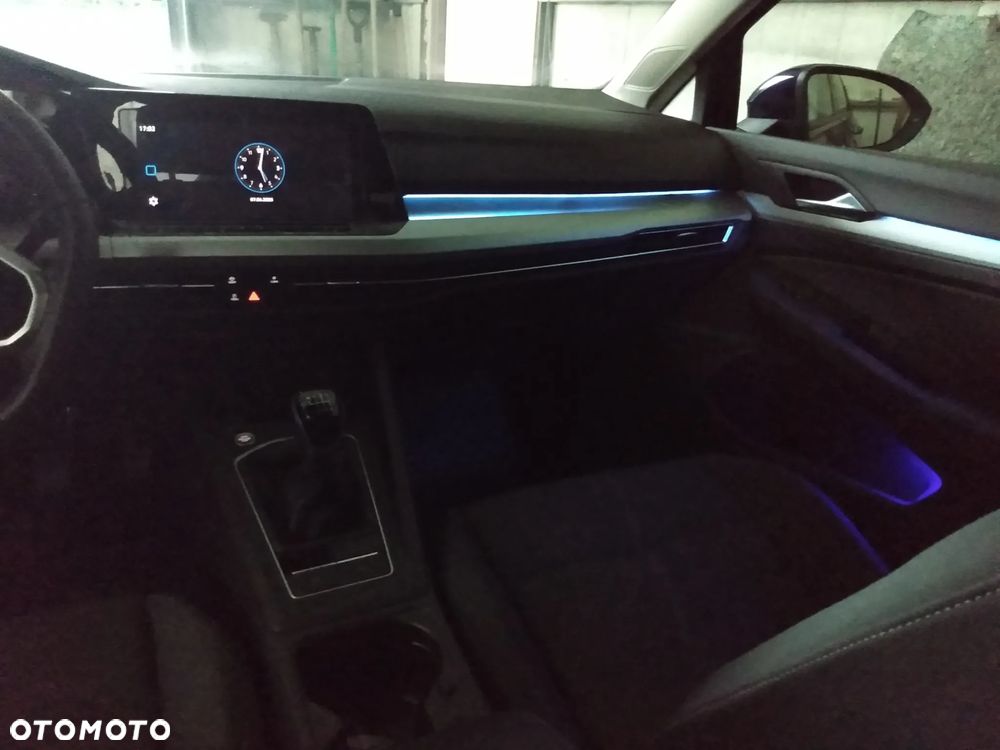 Volkswagen Golf VIII 2.0 TDI - 19