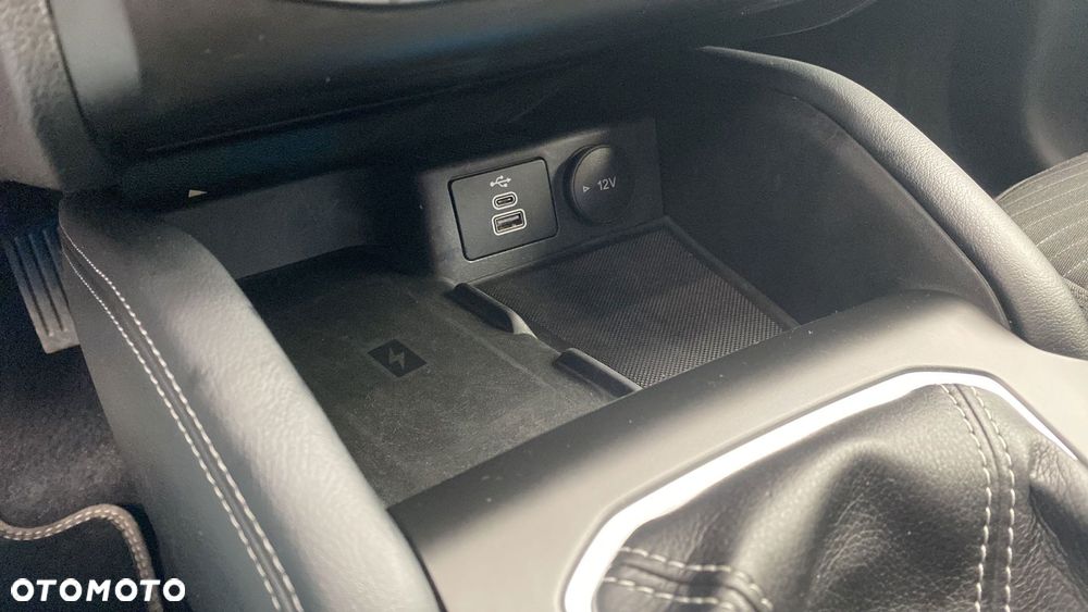 Ford Focus 1.0 EcoBoost mHEV Titanium X - 20