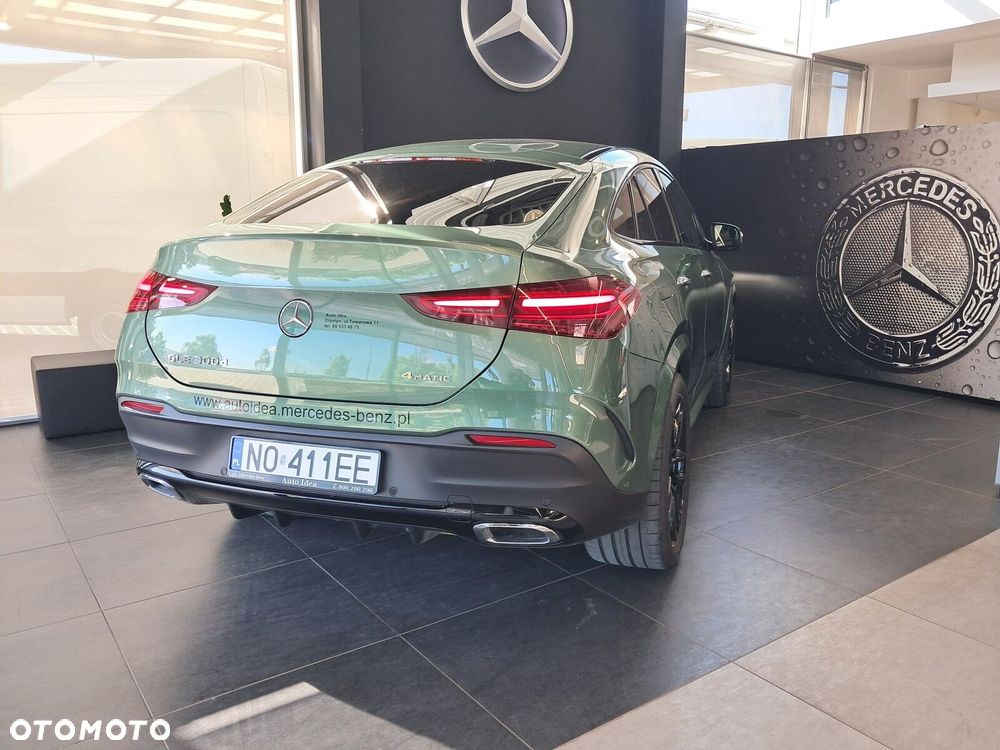 Mercedes-Benz GLE - 13