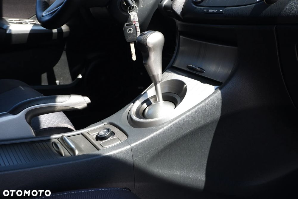 Honda Civic 1.4 i-VTEC Comfort - 7