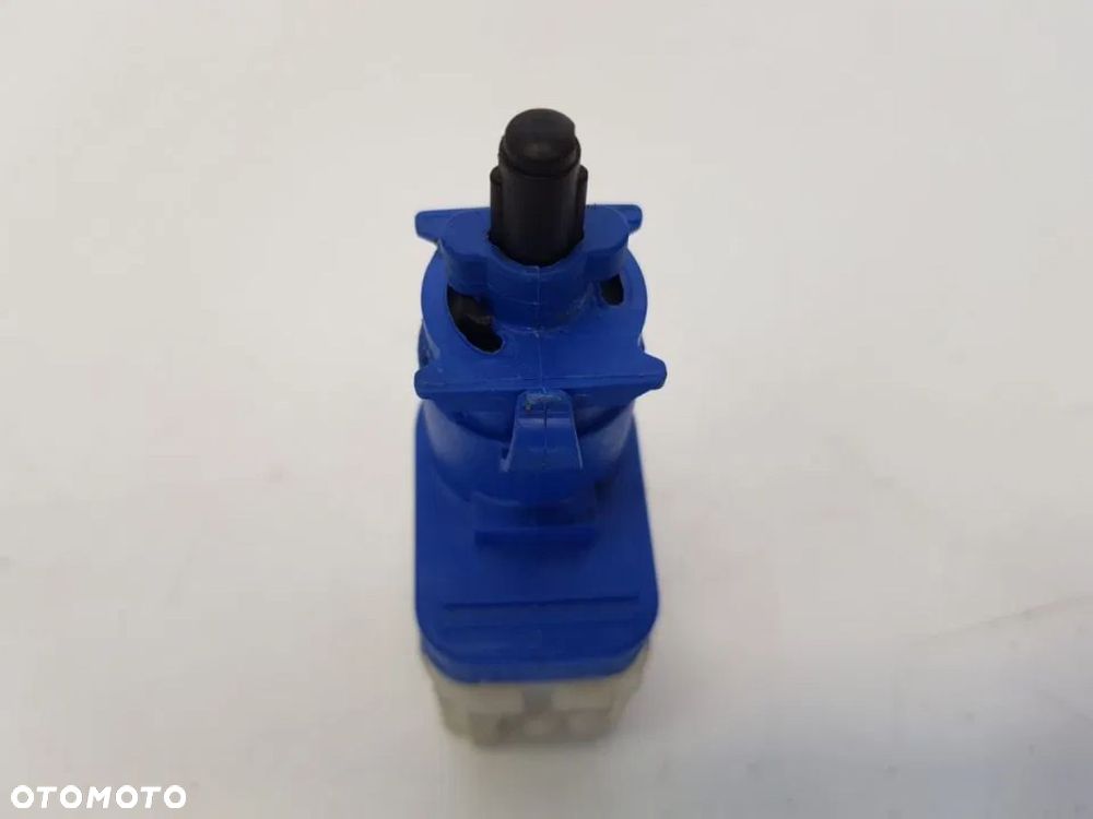 CZUJNIK ŚWIATŁA STOP PEDAŁU HAMULCA DUCATO BOXER - 3