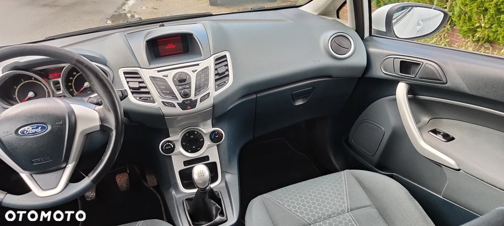 Ford Fiesta 1.25 Titanium - 20