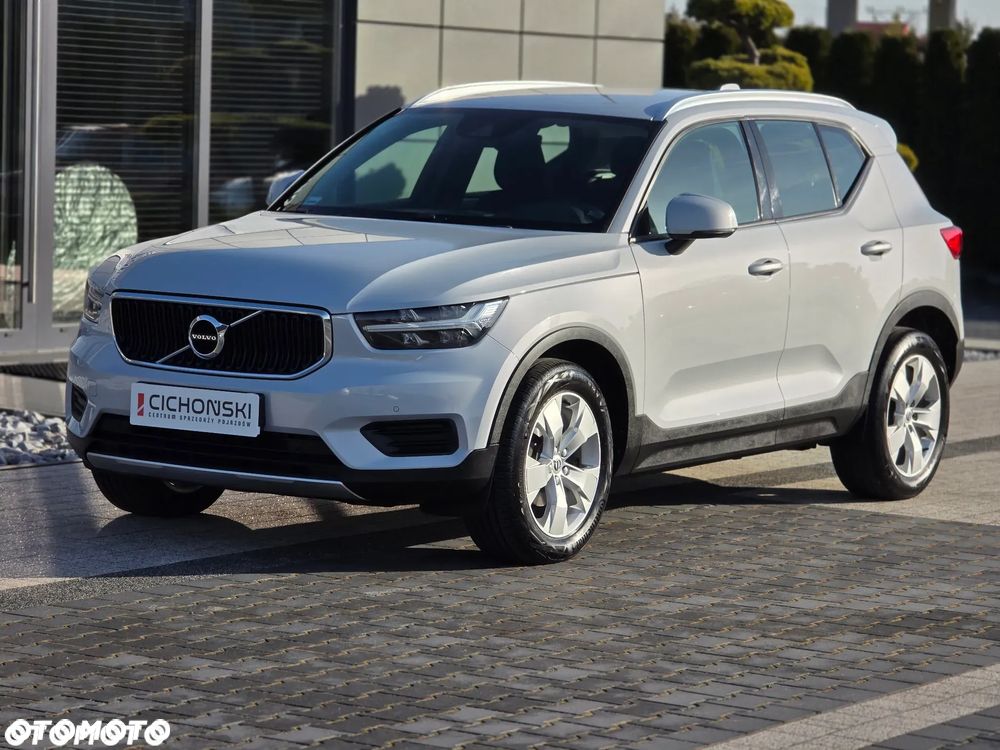 Volvo XC 40 T3 Momentum Pro - 31