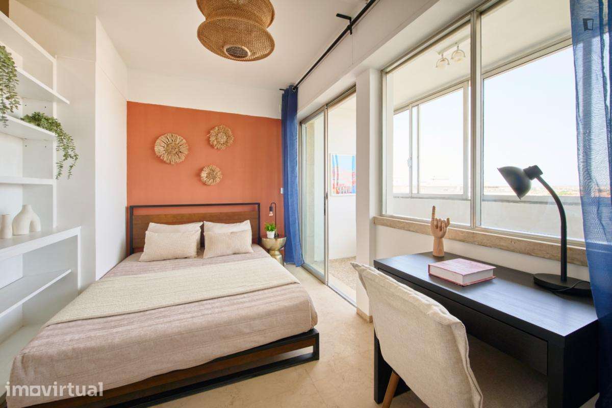 Quarto - localizado em Roma-Areeiro Lisbon - Grande imagem: 4/60