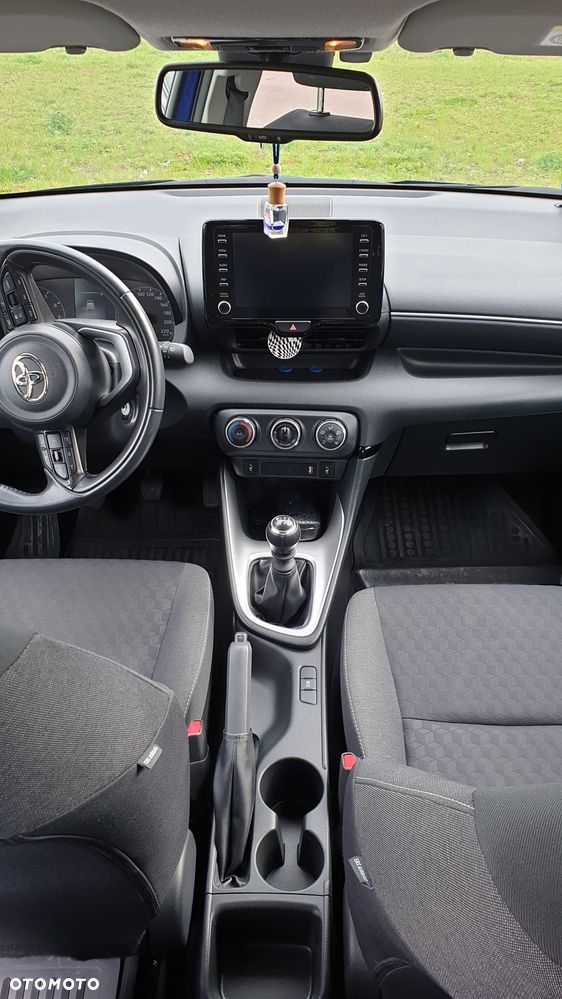 Toyota Yaris 1.5 Comfort - 17