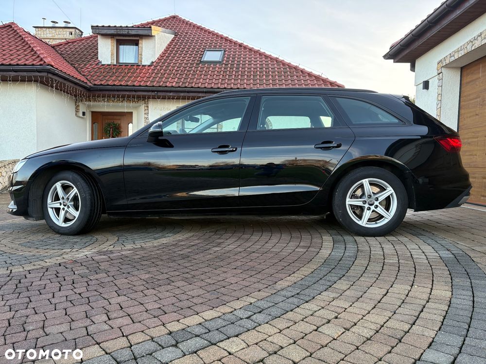 Audi A4 Avant 35 TFSI mHEV - 5