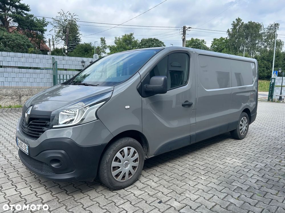 Renault Trafic - 1
