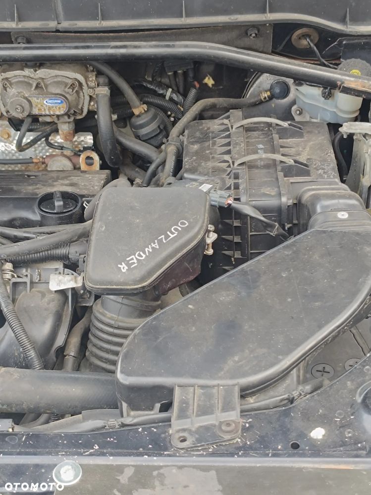 Mitsubishi Outlander 2.4 4WD CVT Instyle - 12