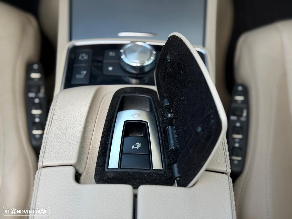 Mercedes-Benz E 250 BlueTEC Auto - 32