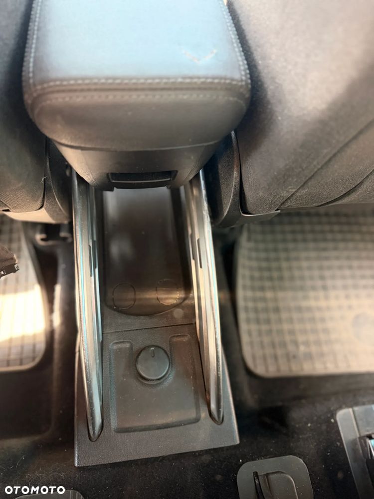 Opel Meriva - 21