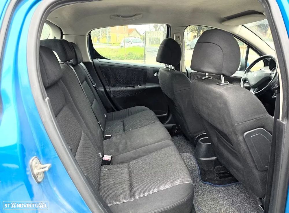 Peugeot 207 1.6 HDi Sport - 6