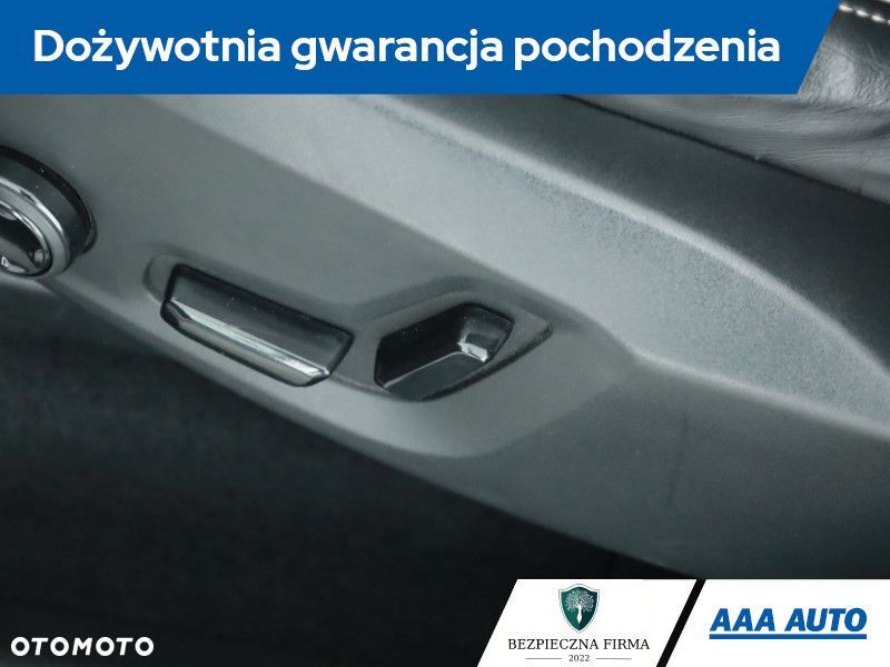 Volvo XC 60 - 12