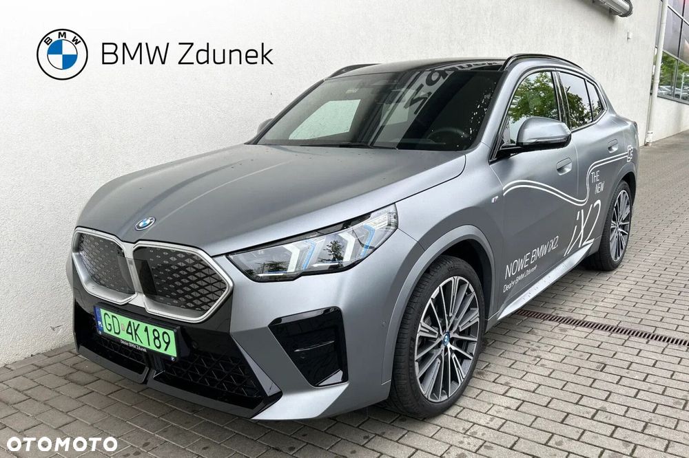 BMW iX2 - 1