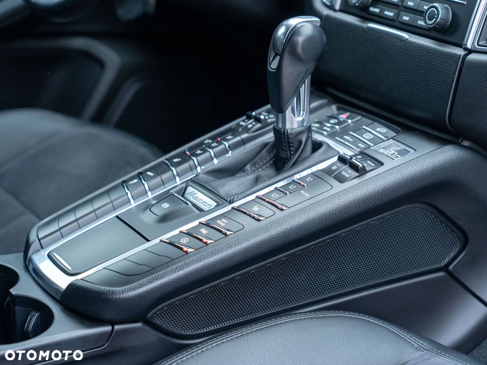 Porsche Macan PDK - 27