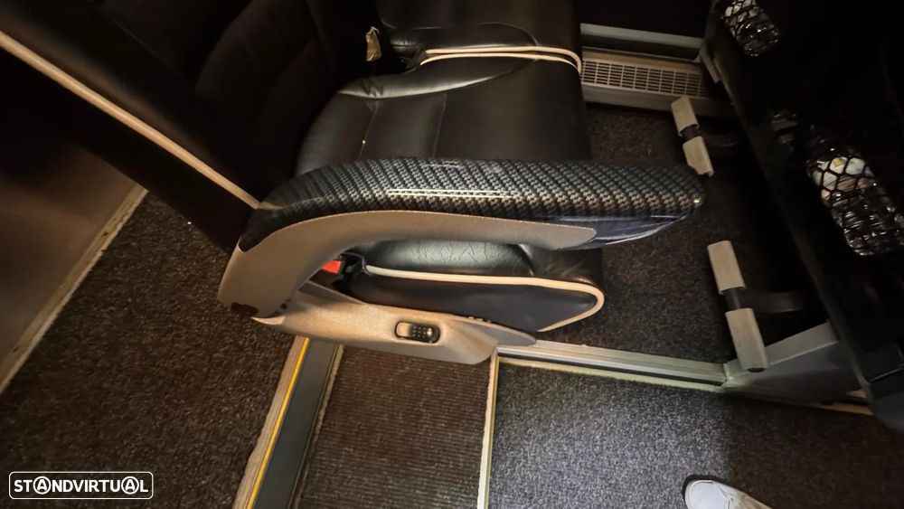 Mercedes Benz SPRINTER 616 CDI Lug 20+Guia - 12